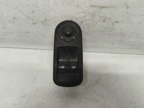 BOUTON LEVE VITRE OPEL MOVANO/ RENAULT MASTER 2003-2010 - Vue 1